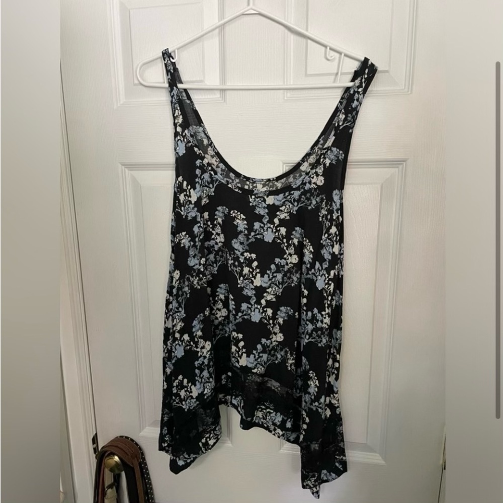Intimately Free people black trapeze floral tank top with lace detail size small